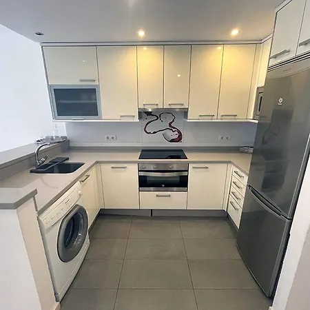 Hacienda Ii エステポナ