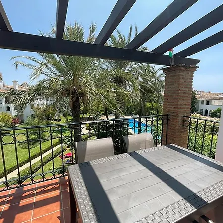 Hacienda Ii * エステポナ